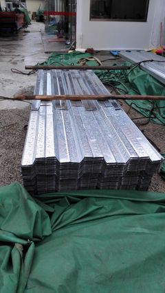 深圳市建筑樓承板制作加工與鍍鋅板批發指南